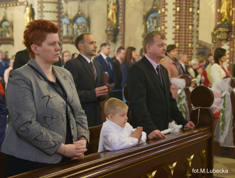 Parafia Piotra I Pawła Brzozowice Wczesna Komunia Święta - Parafia św. Pawła i Piotra w Brzozowicach